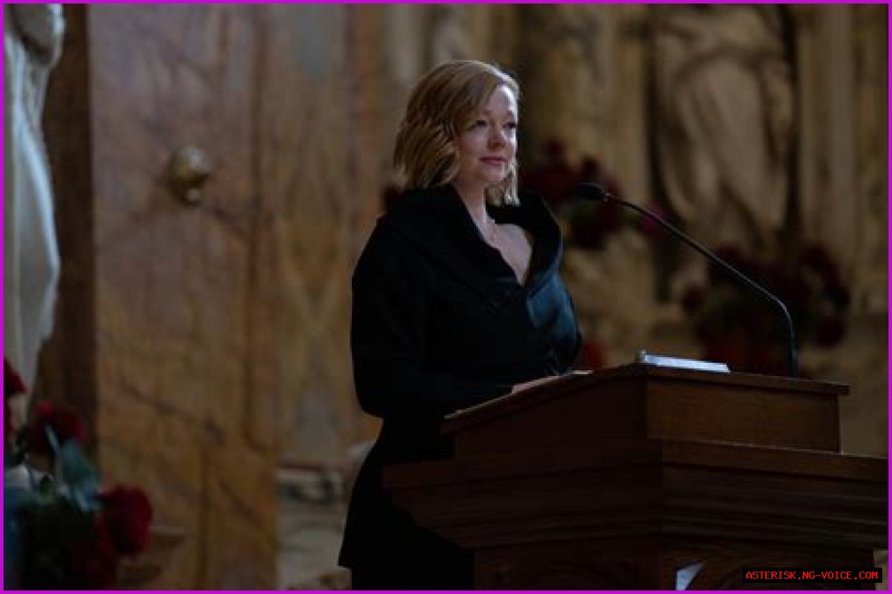 Unlocking The Secrets: Sarah Snook's Weight Unraveled